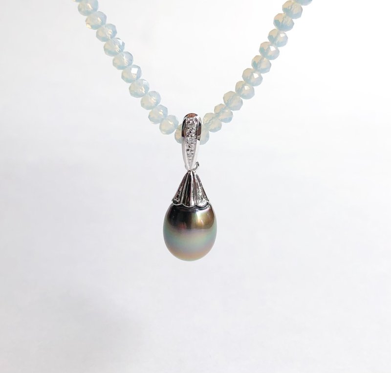 Tahitian  pearl pendanttop  K18WG  diamond - สร้อยคอ - เครื่องประดับ สีเขียว