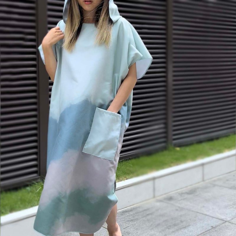OSIAMO | Mountain Forest | Poncho for water activities - อื่นๆ - เส้นใยสังเคราะห์ สีเขียว