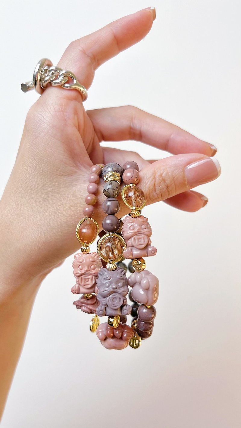 Custom-made [cute gold swallowing fortune] Alashan gold swallowing animal fortune bracelet - Bracelets - Crystal Pink