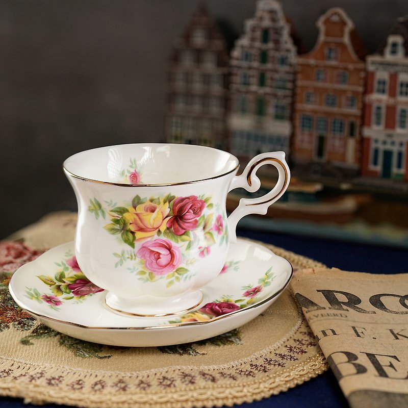 English Madelaine teacup and saucer from Royal Canterbury