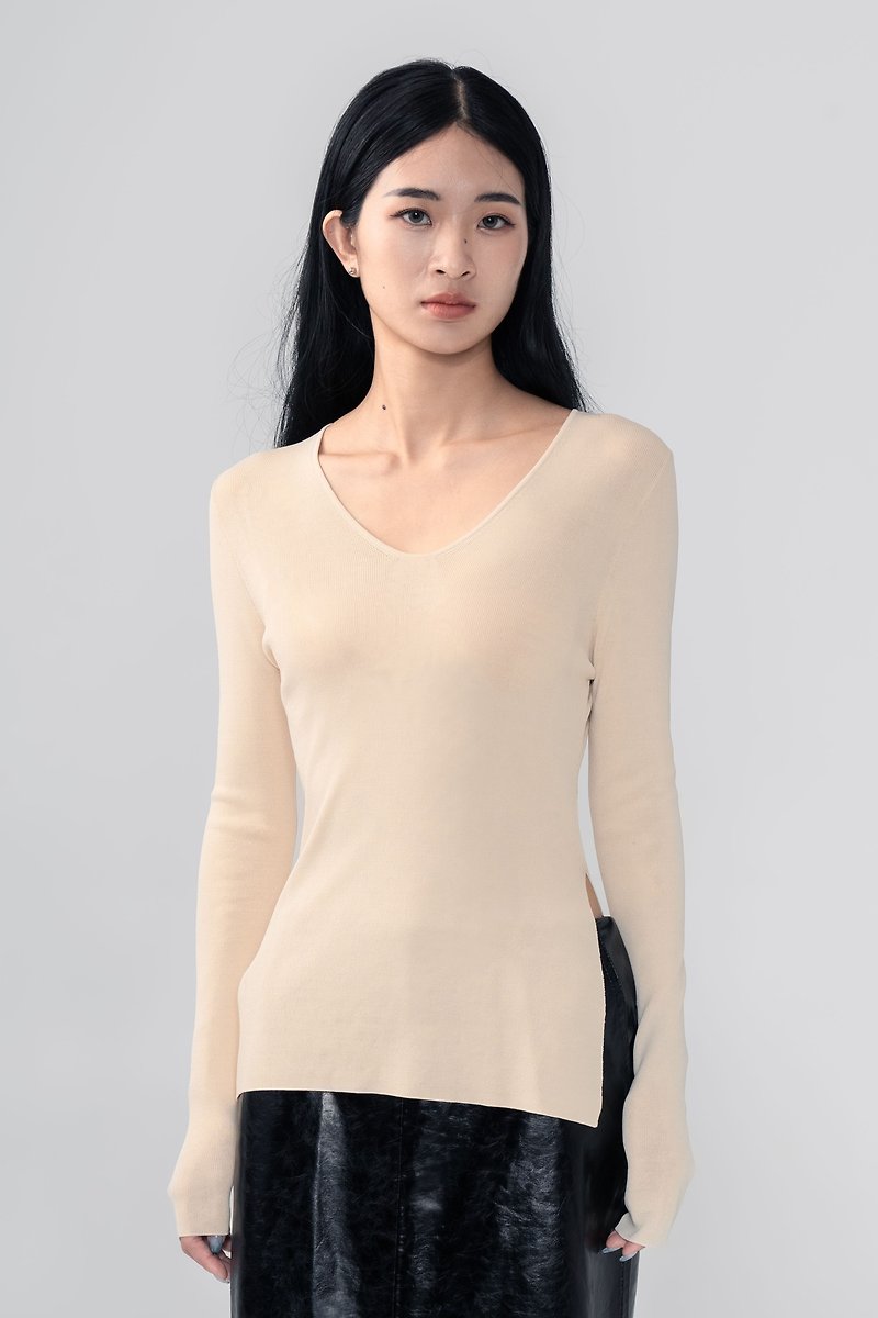 Slim-Fit Long Sleeved Shirt(Butter) - Women's Sweaters - Silk Gold