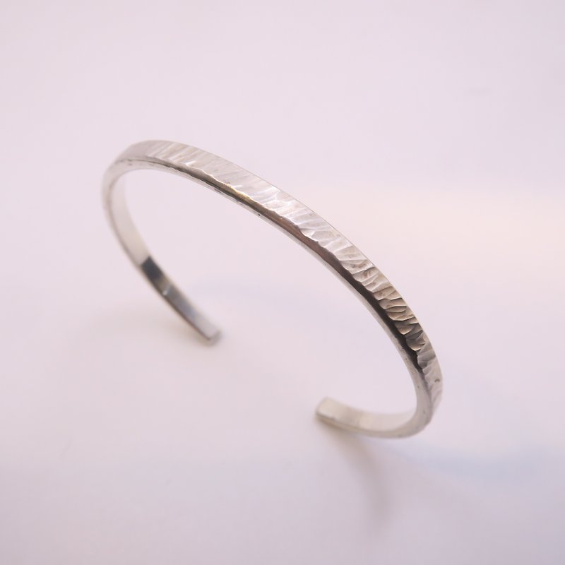 Notch - Hammered Sterling Silver Bracelet