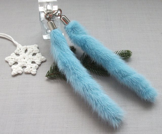 Pink mink tail keychain for keys or bags - Shop BROSHKI-KROSHKI