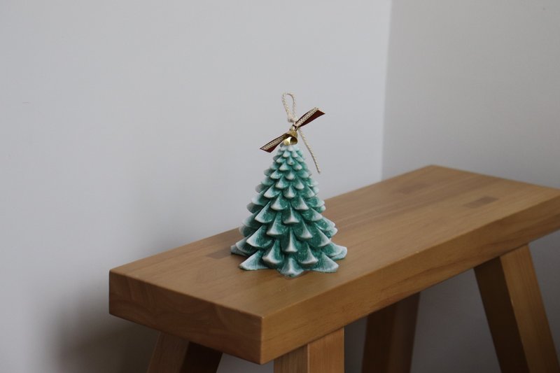 Christmas tree shaped candles | Scented candles | Christmas gifts - เทียน/เชิงเทียน - ขี้ผึ้ง 