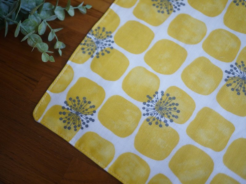 Limited edition = Japanese double yarn handkerchief = Nordic geometric color block = yellow