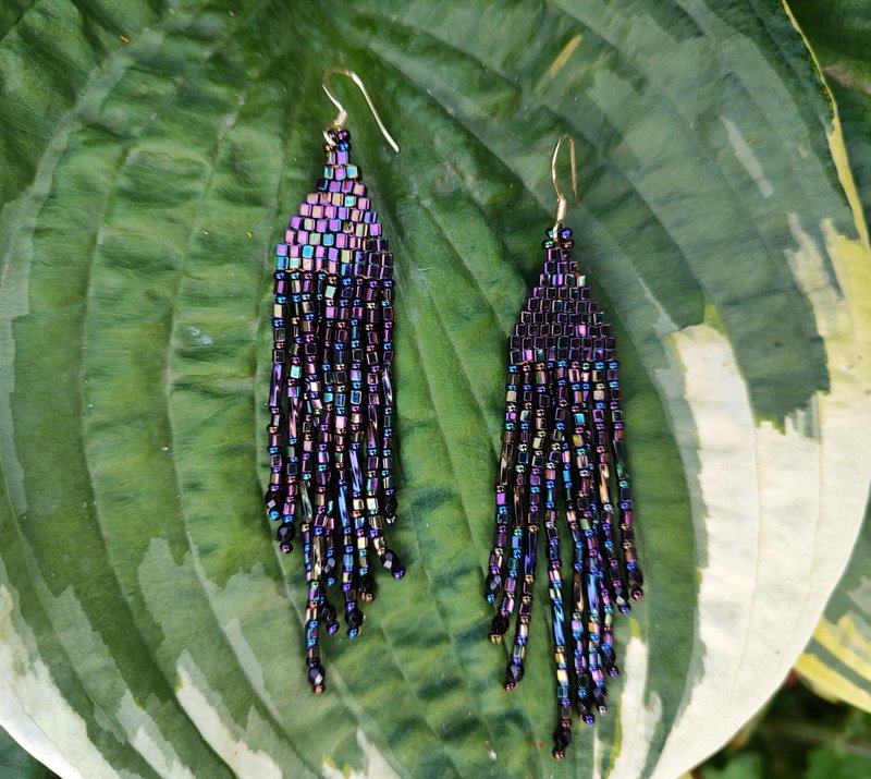 Black beaded Gothic boho earrings long dangle - ต่างหู - แก้ว สีดำ