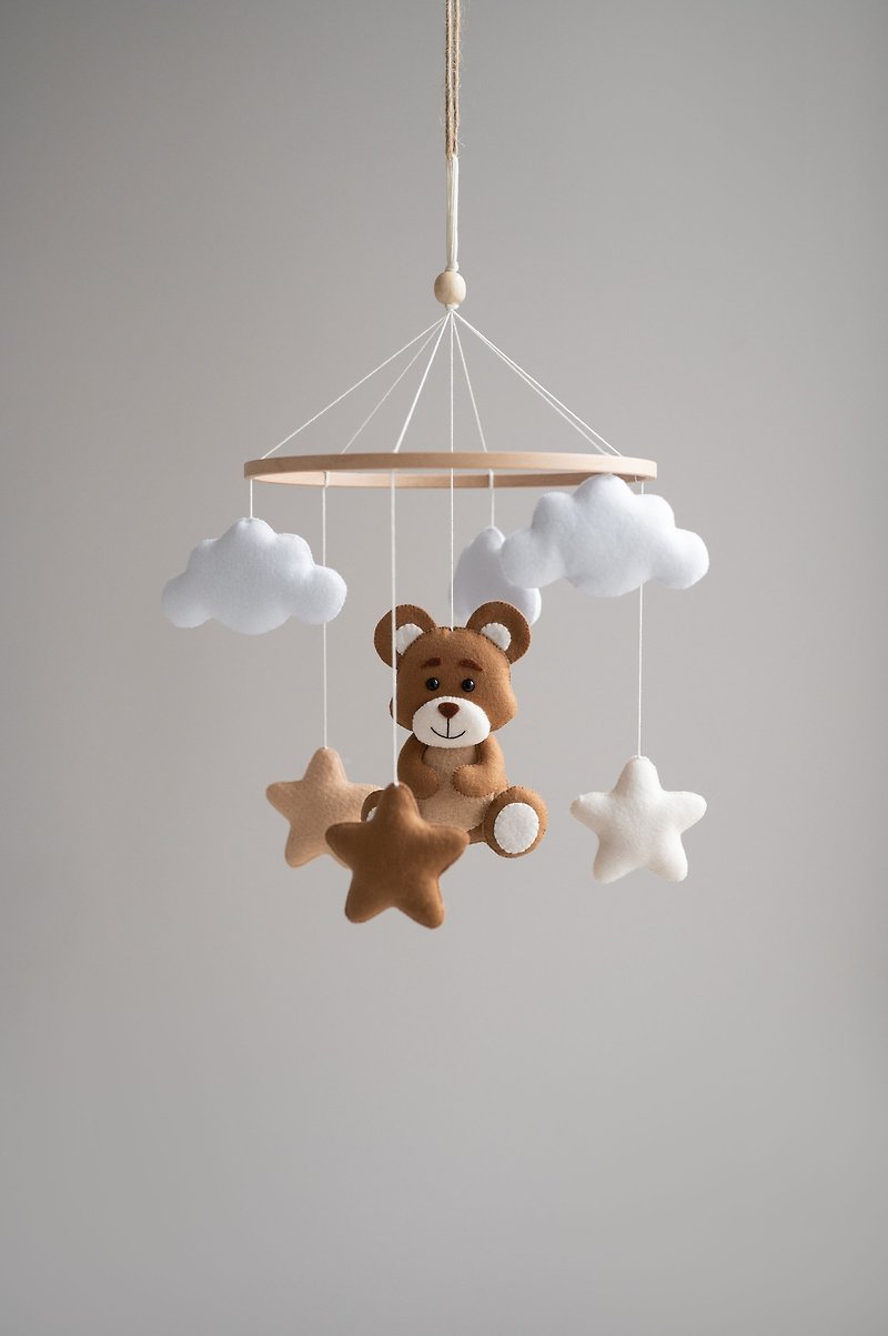Baby mobile neutral, nursery mobile bear, expecting mom gift, teddy bear - 寶寶/兒童玩具/玩偶 - 環保材質 咖啡色