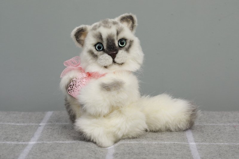 Kitten Doll Soft Touch Toy White Handmade Cat Plush Gift For Girl - 玩偶/公仔 - 其他材質 白色