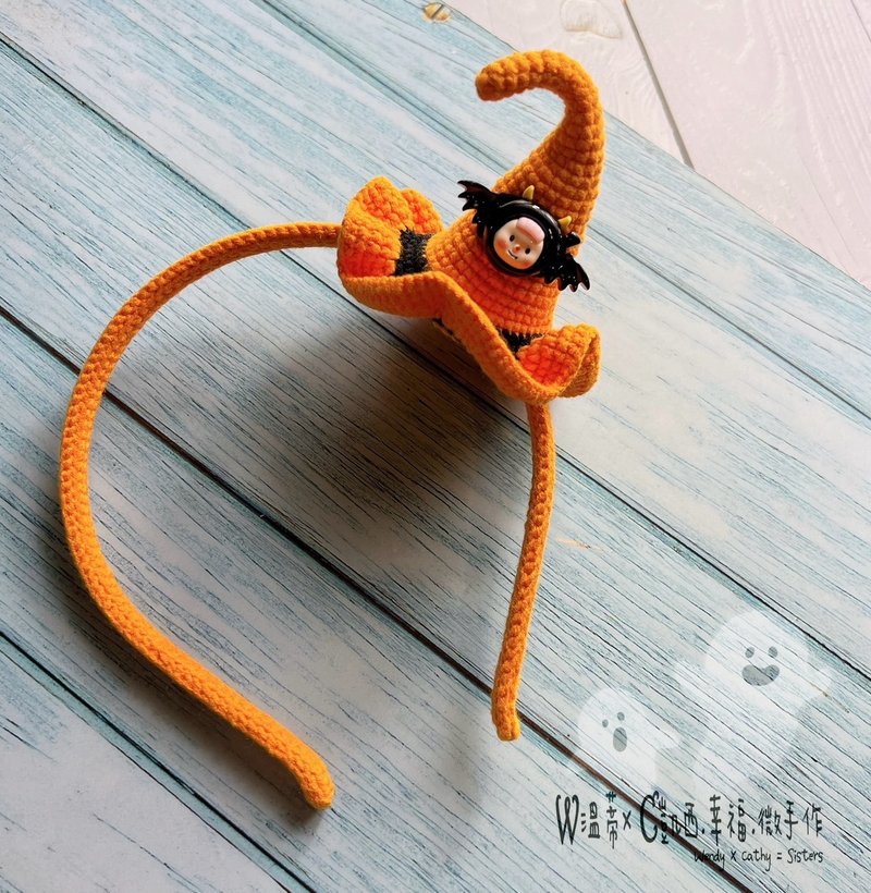 W&C handmade ||Witches and little devils|| Orange and black hairband - เครื่องประดับผม - วัสดุอื่นๆ หลากหลายสี