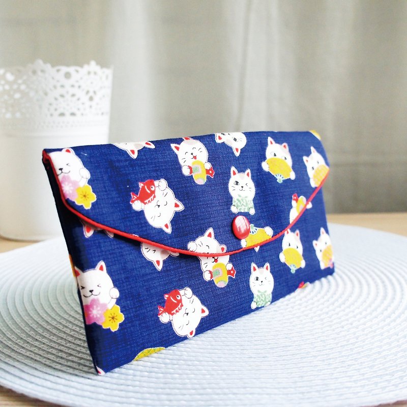 Lovely Japanese cloth [Q version of ingot with more than cat red envelope bag, blue] passbook cover, cash storage bag - Chinese New Year - Cotton & Hemp Blue