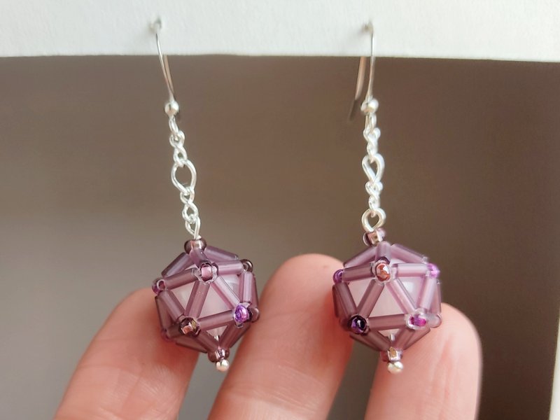 Geometric lilac earrings beaded dangle drop earrings - 耳環/耳夾/耳骨夾 - 玻璃 紫色