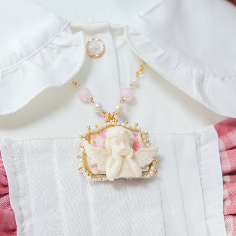 Window Angel Necklace/Pink - สร้อยคอ - เรซิน สึชมพู