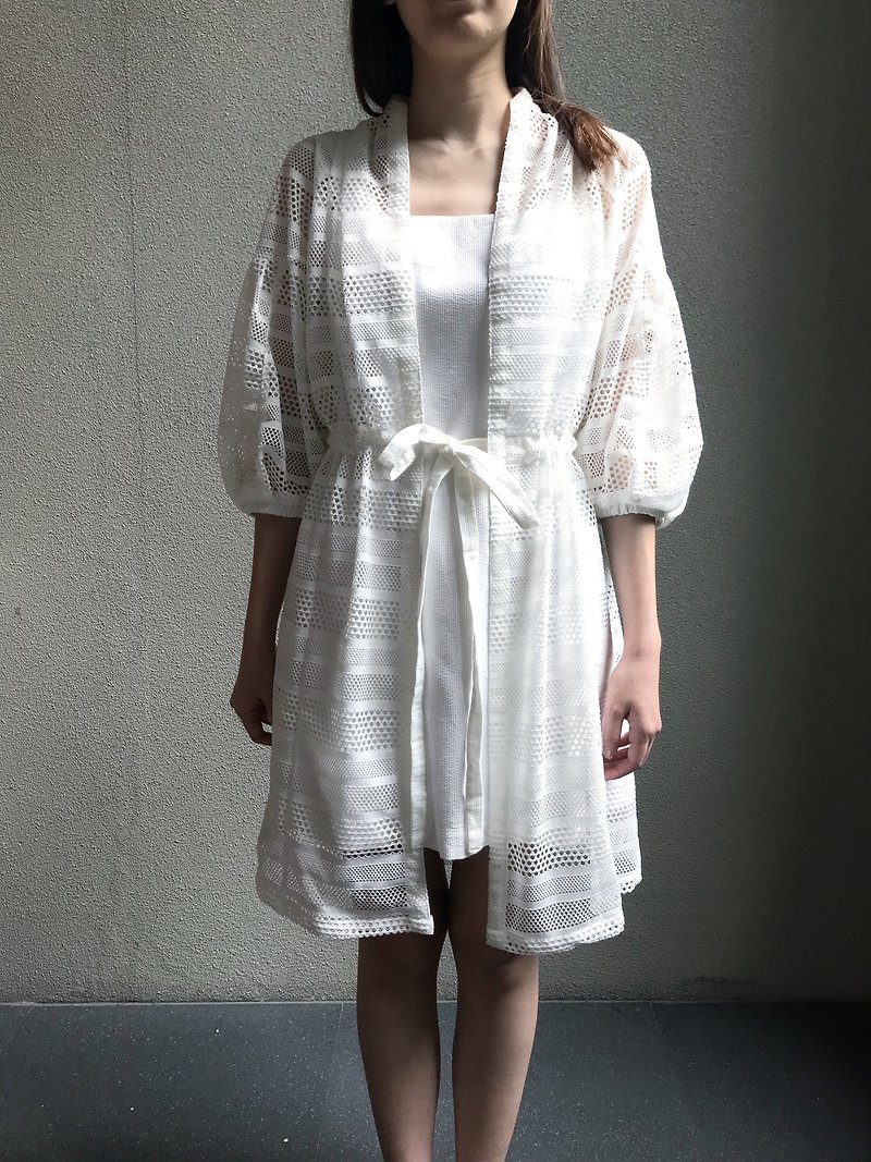Alana Robe - เสื้อแจ็คเก็ต - วัสดุอื่นๆ ขาว