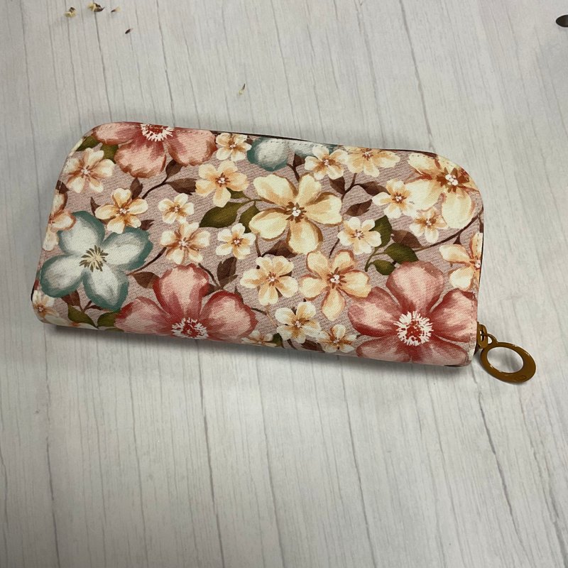 Lucky and Wealthy Fengchao Long Clip - Flowers Show Happiness - Wallets - Cotton & Hemp Blue