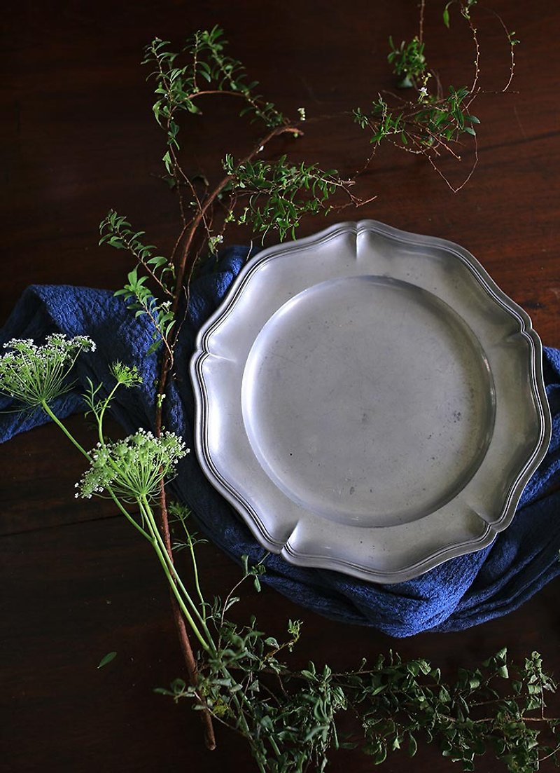 European tin flower-shaped plate antique tin plate dinner plate - อื่นๆ - วัสดุอื่นๆ สีเงิน