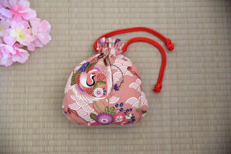 Kimono friends and wind powder crane small handbag - ผ้ากันเปื้อน - ผ้าฝ้าย/ผ้าลินิน 