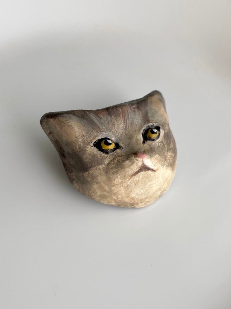 cat brooch - Brooches - Clay Brown