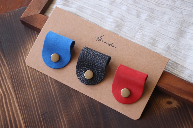 Three-color hub combination-matte blue + litchi pattern black + red - Cable Organizers - Genuine Leather Red