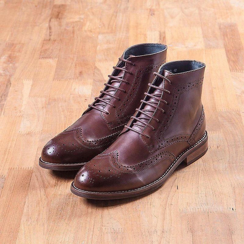 Vanger British official retro wing pattern carved boots - Va243 deep coffee - รองเท้าลำลองผู้ชาย - หนังแท้ สีนำ้ตาล