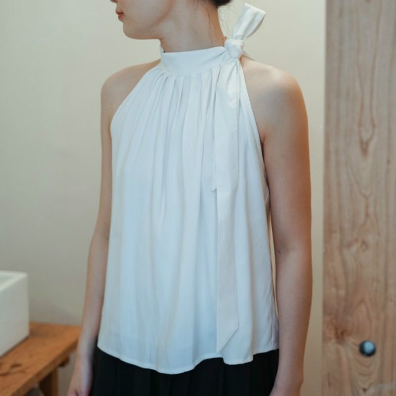Xixi|White strapless lace-up knotted top sleeveless vest French elegant summer style heavy Linen satin - เสื้อกั๊กผู้หญิง - ผ้าฝ้าย/ผ้าลินิน ขาว
