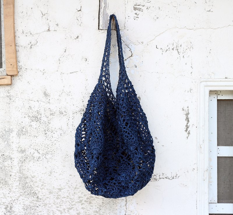 [Customized] Handmade hand-woven / jute Linen woven mesh bag / shopping bag / shoulder bag / Linen bag - Handbags & Totes - Cotton & Hemp Blue
