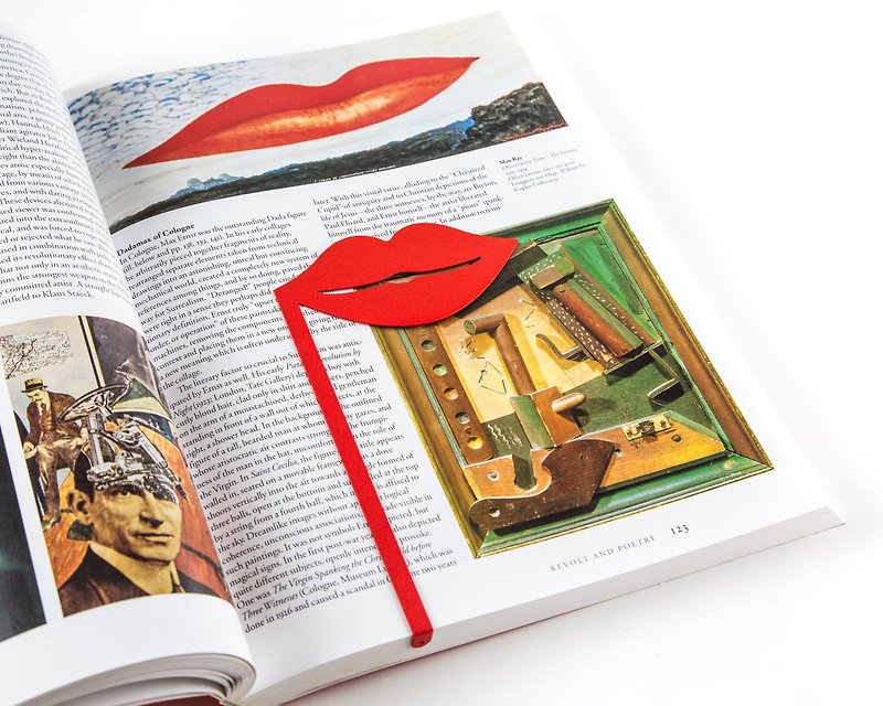 Amazing Bookmark // Red Lips // Free shipping worldwide // - Bookmarks - Other Metals Red
