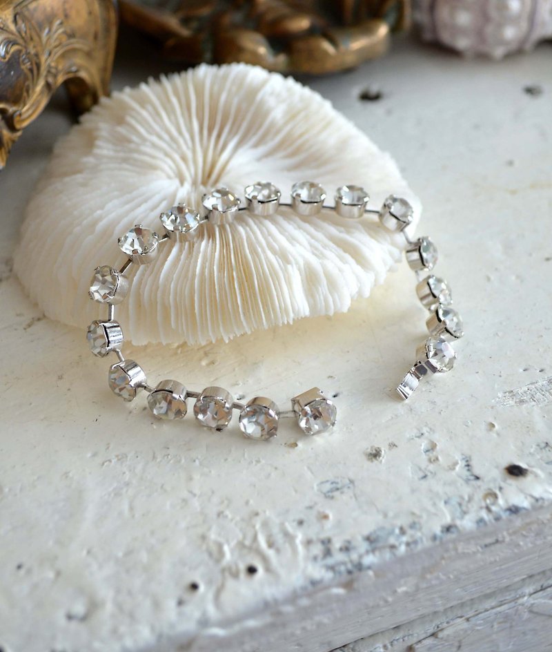 Silver inlaid glittering rhinestone crystal bracelet for bridal wedding dress Japanese second-hand second-hand medieval jewelry vintage - Bracelets - Gemstone Silver