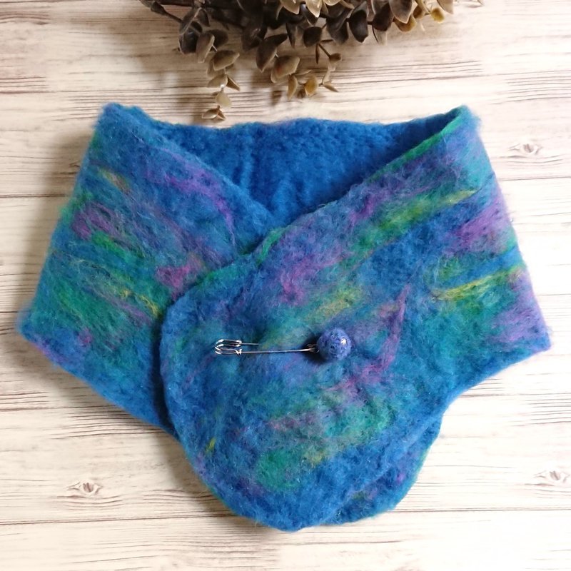 Wool felted scarf S Blue MIX reversible - ผ้าพันคอถัก - ขนแกะ สีน้ำเงิน