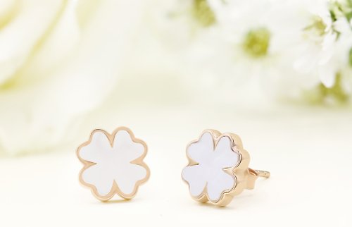 PLOYY 14K/18K Solid Gold 4 Leaf Clover Earrings to encourage better luck and wealth