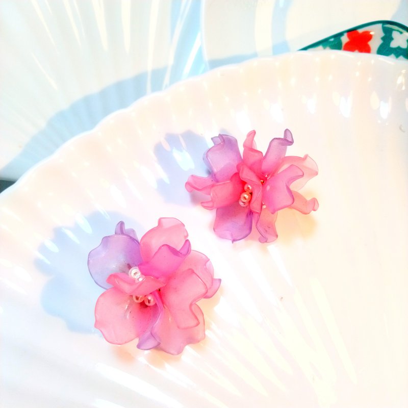嬌若春花系列 旋轉芭蕾小耳環-1953 - 耳環/耳夾/耳骨夾 - 其他材質 粉紅色