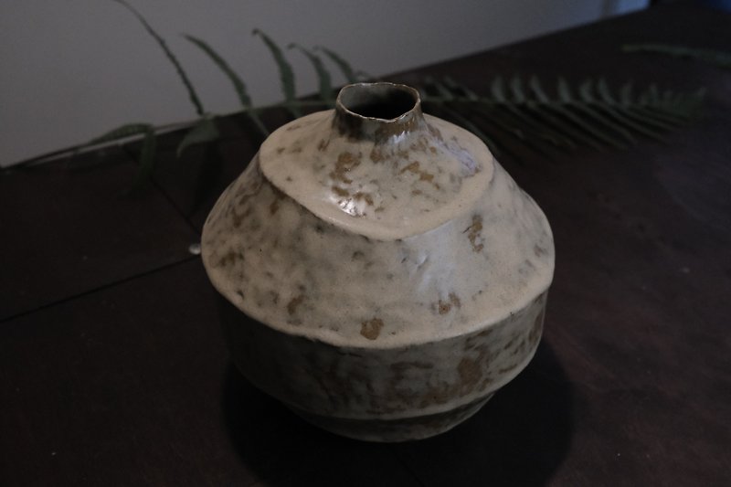 花道具 l オリーブ - 花瓶・植木鉢 - 陶器 
