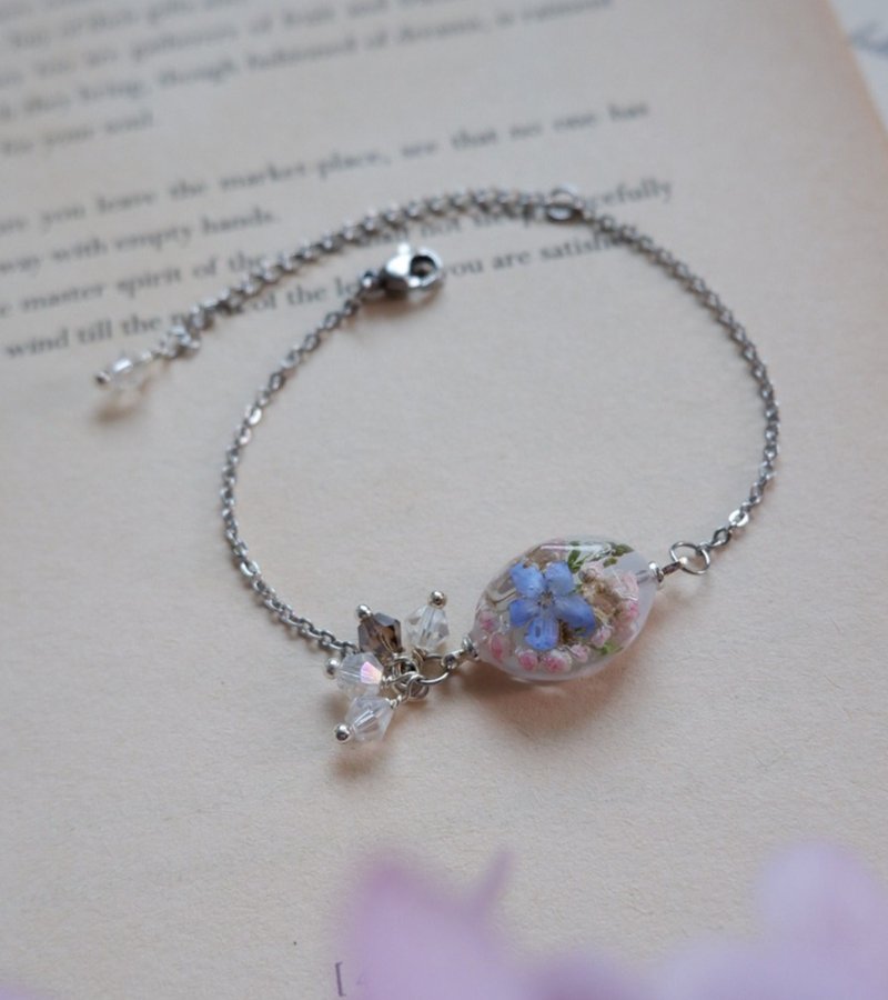 Bracelet forget me not blossom (Stanless) - สร้อยข้อมือ - เรซิน สีใส