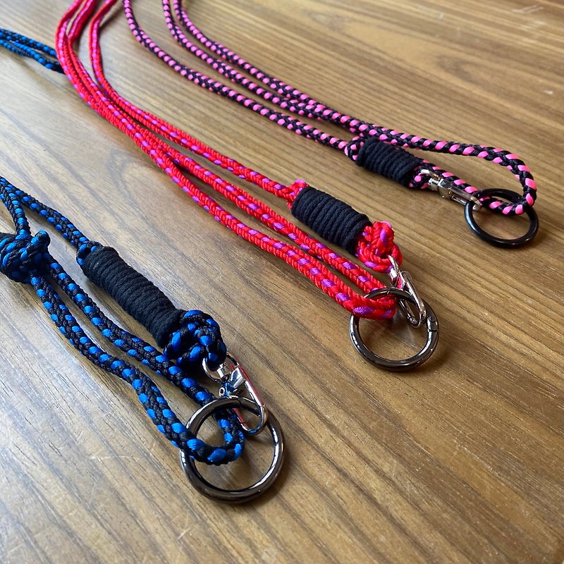 Homemade hand-tied mobile phone lanyard - Lanyards & Straps - Nylon Multicolor