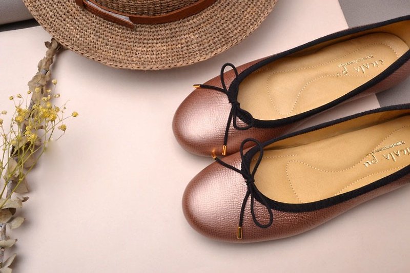 Handmade doll shoes lotus root gold - Mary Jane Shoes & Ballet Shoes - Genuine Leather Pink