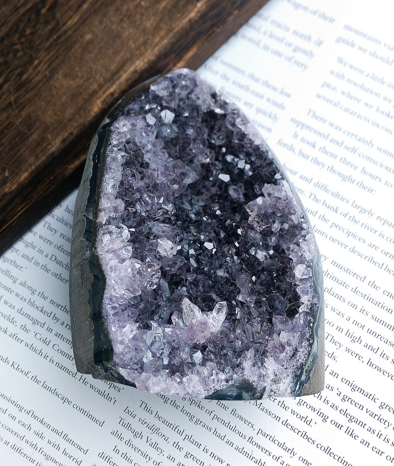 Amethyst  烏拉圭產地 原皮紫水晶  紫水晶晶鎮 天然礦石 原礦 - 擺飾/家飾品 - 其他材質 