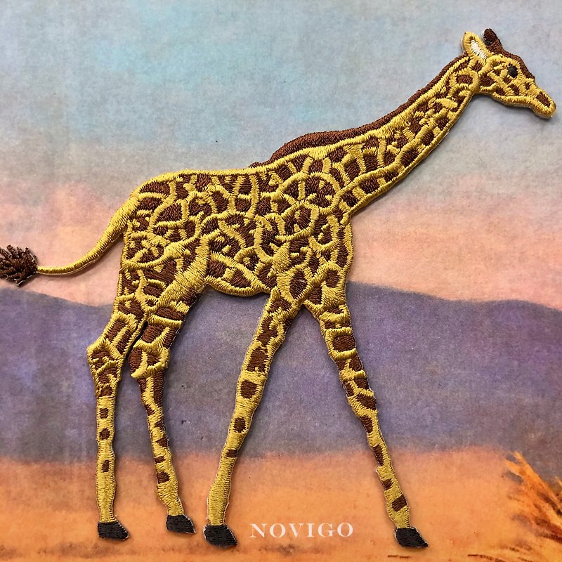 งานปัก เข็มกลัด/พิน - Novigo Endangered Animal Ironing Embroidery / Maasai Giraffe
