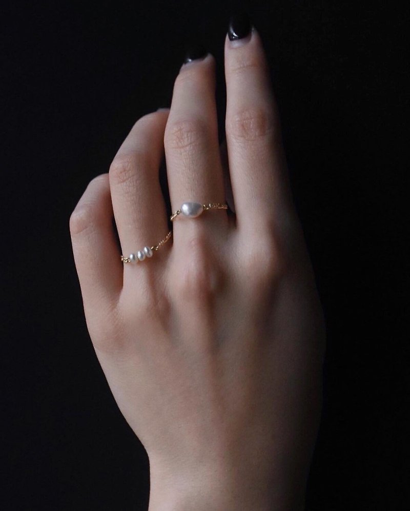 Natural one pearl/three pearl thread ring - แหวนทั่วไป - ไข่มุก 