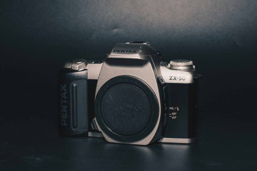 【匿名発送】PENTAX/コンパクトカメラ/ブラック Pentax ZX-50シングルカメラボディ - ショップ Rick photo