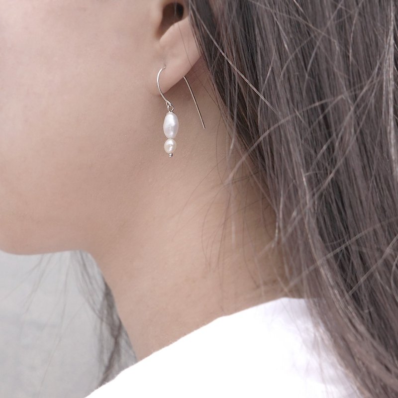 Irregular Series | Tassels | Sterling Silver Pearl Earrings - Earrings & Clip-ons - Pearl Silver