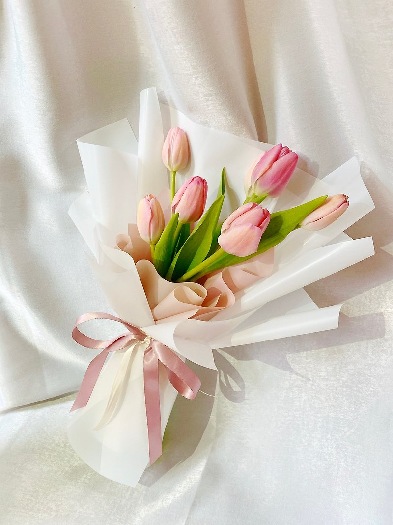 Pink Tulip Flower Bouquet (Shuangbei Express Only) - ตกแต่งต้นไม้ - พืช/ดอกไม้ 
