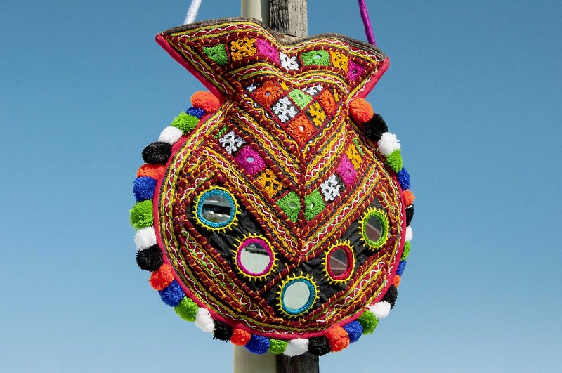 Hand-embroidered cross-body bag, ethnic wind bag, side backpack, shoulder bag, handmade bag, embroidery bag-Desert Geometry