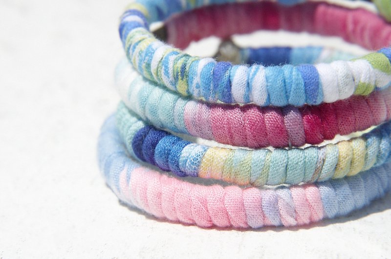 Christmas Gift Exchange Gift Hand Twisted Fabric Hand Rope Bracelet Bracelet Braided Bracelet-Rainbow Gradient