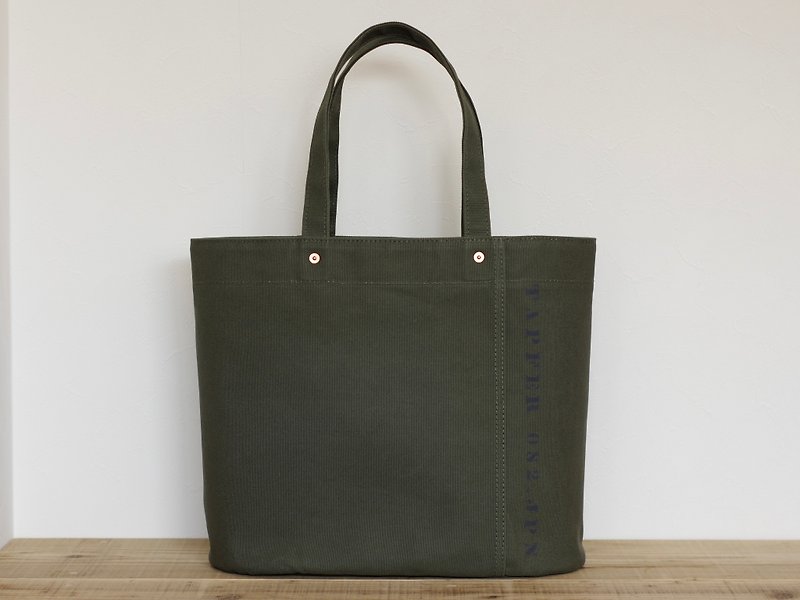 Canvas bucket-shaped tote bag Bucket tote bag oval Olive - กระเป๋าถือ - ผ้าฝ้าย/ผ้าลินิน สีเขียว