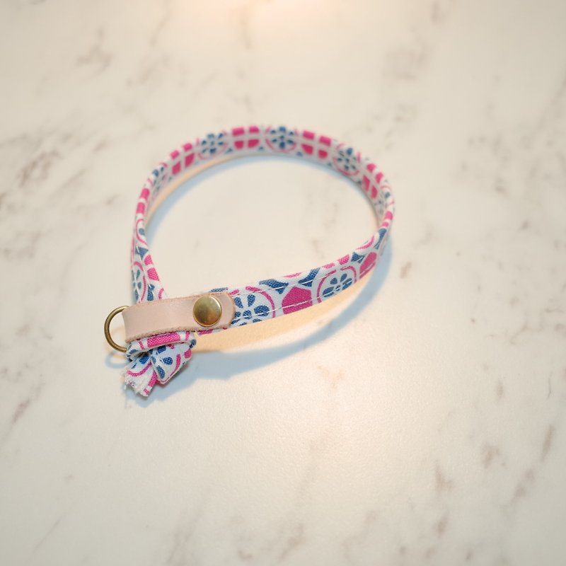 Cat collar Japanese cotton pink nostalgic small window grilles with bells can be purchased with a tag
