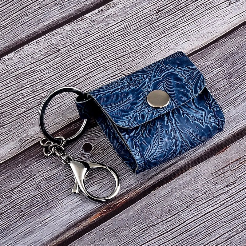 U6.JP6 Handmade Leather Goods-Hand-stitched blue embossed leather small coin purse, universal bag, key ring - Coin Purses - Genuine Leather Blue