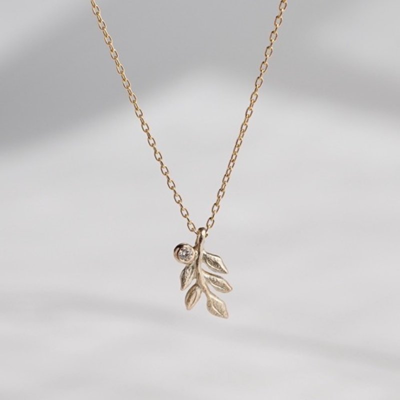 Foliage diamond tiny necklace  P088K10(D) - 項鍊 - 其他金屬 金色