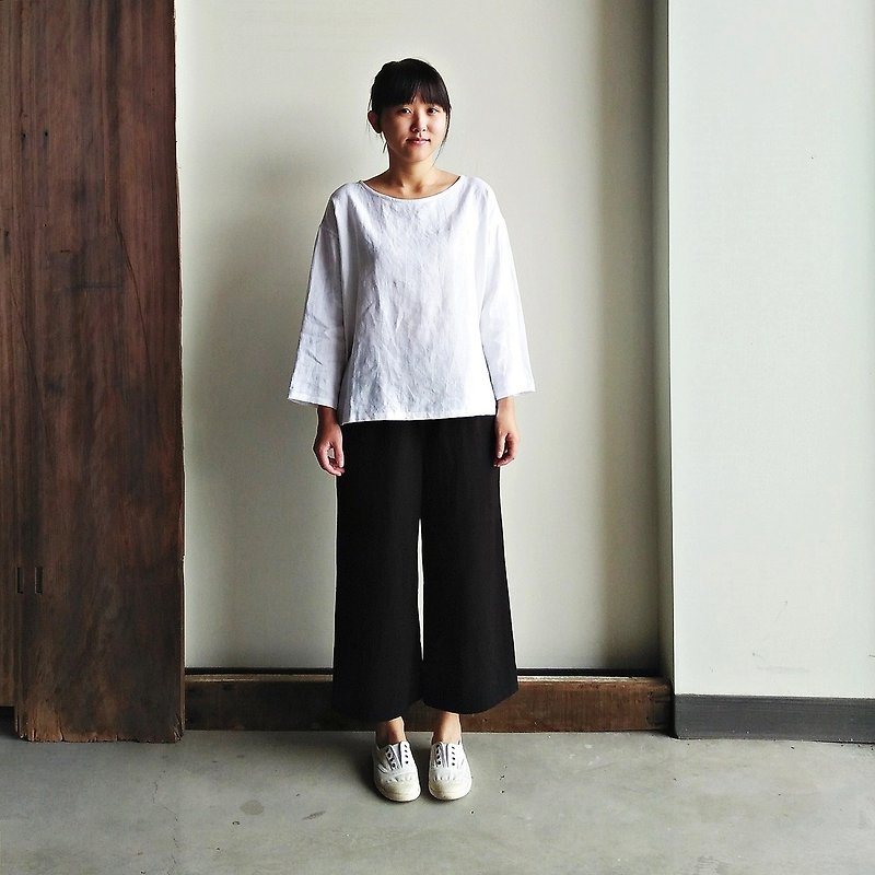 Spot Linen Sleeve Shirt White Autumn Winter - เสื้อผู้หญิง - ผ้าฝ้าย/ผ้าลินิน ขาว