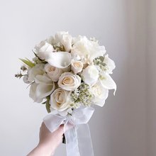 花材】大輪のブルー、白バラ、チューリップ、ナチュラル系