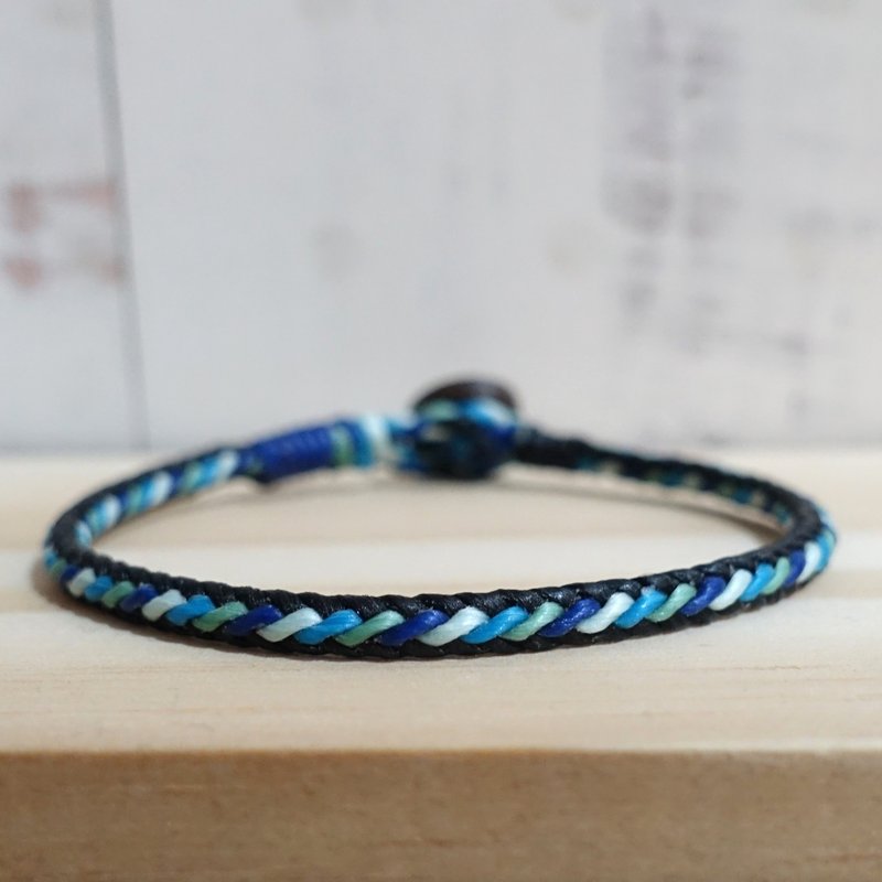 Blue and green - two-color series│Classic braided diagonal style│Waterproof Wax line surfing bracelet - สร้อยข้อมือ - วัสดุกันนำ้ สีน้ำเงิน