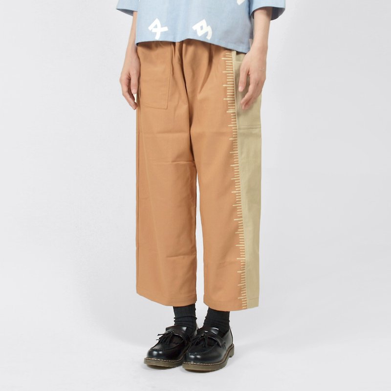 【HEYSUN】School Stationery/Asymmetry Stitching Ruler Culotte Pant - กางเกงขายาว - เส้นใยสังเคราะห์ สีกากี